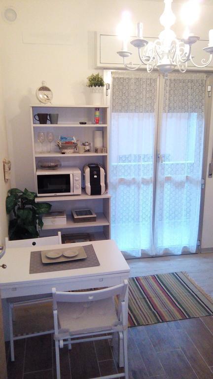 Bed and Breakfast La Casa Delle Betulle Cardano Al Campo Zimmer foto